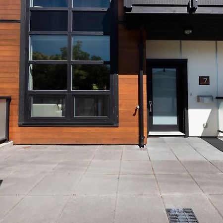Cedar Hill Sunlit Stay - Bright Spacious & Modern Victoria Exterior foto